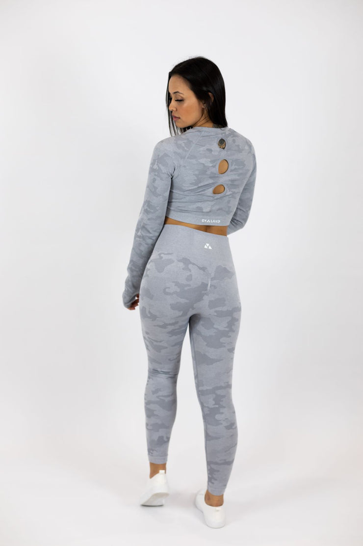 standout-camo-seamless-leggings-grey-back-detail.jpgstandout-camo-seamless-leggings-grey-back-detail.jpg